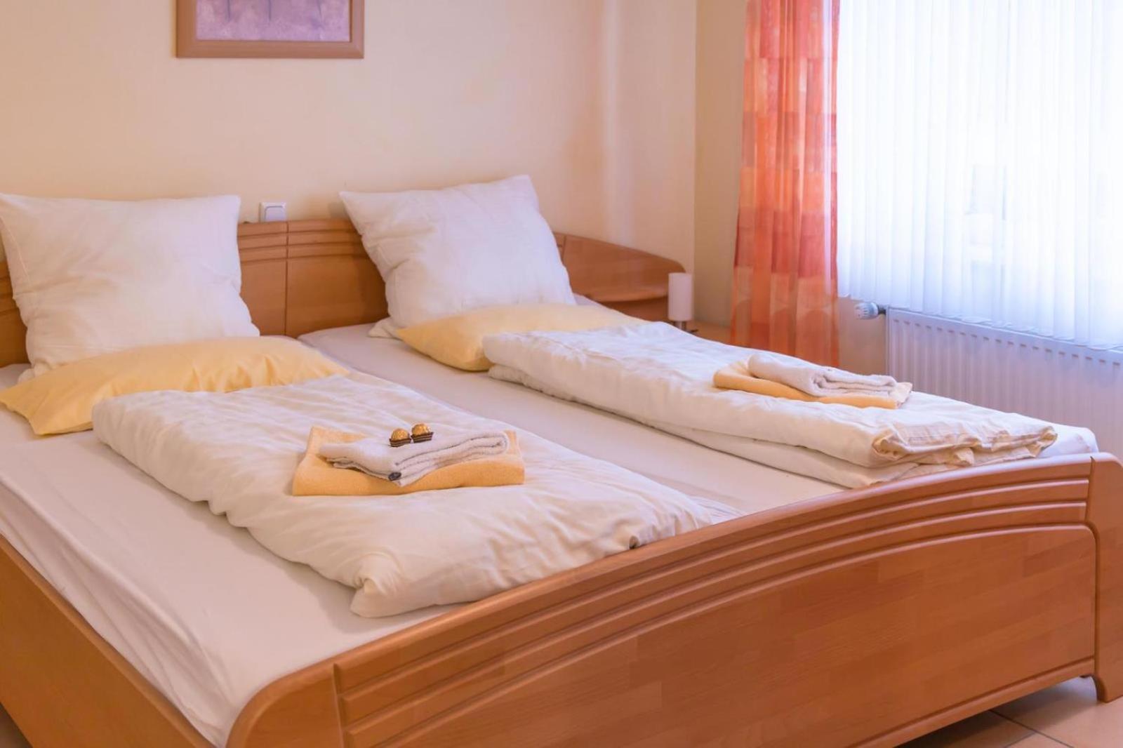 Ferienwohnung 4 Am Petersberg Neef Dış mekan fotoğraf